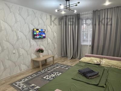 1-комнатная квартира · 25 м² · 3/5 этаж, Бауыржана Момышулы за 12 000 ₸ в Аксу