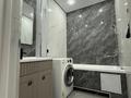 3-бөлмелі пәтер · 80 м² · 2/5 қабат, 3-шағынаудан 1 — Янги Шахар жас дарын тц Аль Фараби, бағасы: 300 000 ₸ в Шымкенте, Туран р-н — фото 3