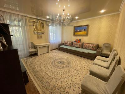 3-комнатная квартира · 77 м² · 4/5 этаж, мкр Новый Город, Ермекова за 27 млн ₸ в Караганде, Казыбек би р-н