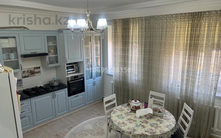 Отдельный дом · 4 комнаты · 240 м² · 9 сот., мкр Балауса, Туманбай молдагалиева 4 — Ближе к авангарду за 41.5 млн 〒 в Атырау — фото 6