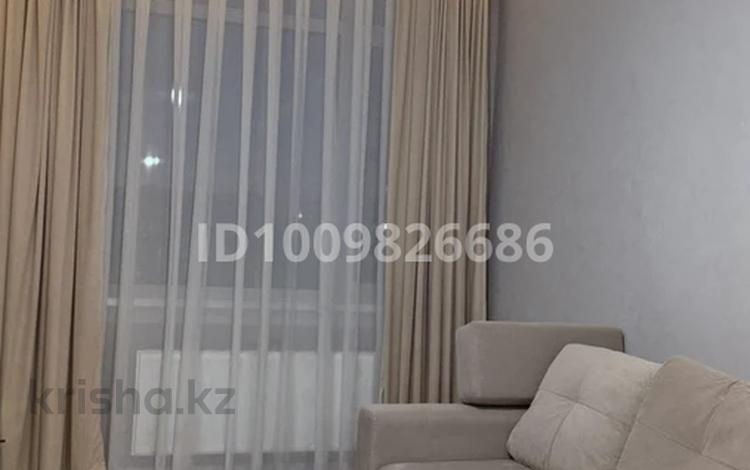 1-комнатная квартира · 37 м² · 3/17 этаж, Кабанбай батыр 49а за 30 млн ₸ в Астане, Нура р-н — фото 2