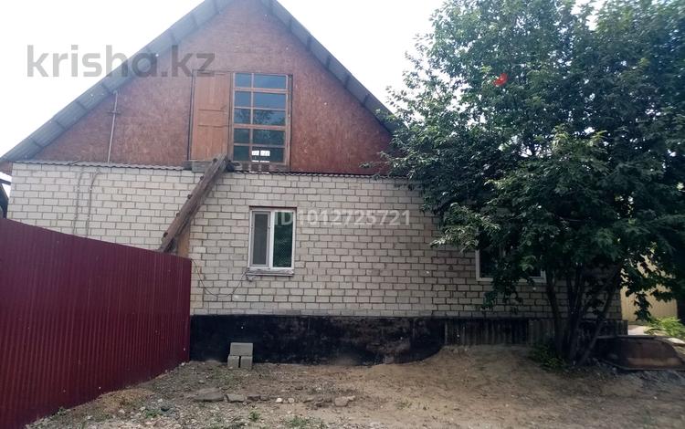 Жеке үй · 3 бөлме · 200 м² · 8 сот., Асар 42 — Район Ивушки (между 45 гастрономом и район Ивушки), бағасы: 55 млн ₸ в Усть-Каменогорске, Ульбинский — фото 2