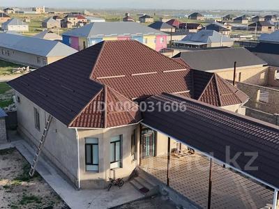 Отдельный дом · 5 комнат · 220 м² · 12 сот., Геолог 2 — Гранд Шанырактан киргенде 3-уй за ~ 50 млн 〒 в Шубарсу