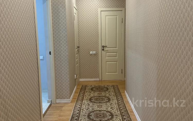 3-комнатная квартира · 82 м² · 10/18 этаж, Богенбай батыра 54 — Республика-Богембая батыра за 33 000 ₸ в Астане, Сарыарка р-н — фото 2