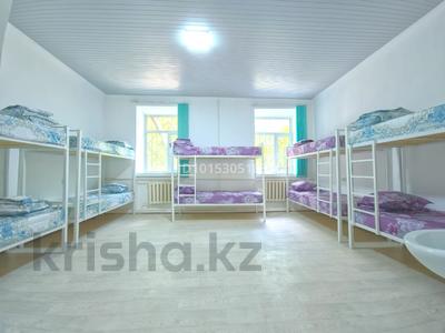 10 комнат · 450 м² · 1/1 этаж, Есил 2 — Өндірісті мен Есил көшелерінің қиылысы за 35 000 ₸ в Шымкенте, Аль-Фарабийский р-н