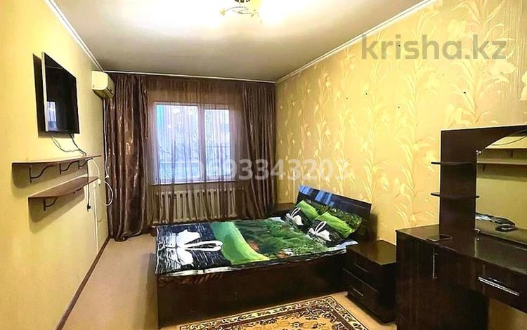 2-комнатная квартира, 52 м², 1/9 этаж посуточно, Каратал 14 за 8 000 〒 в Талдыкоргане, Каратал — фото 2