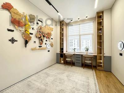 4-комнатная квартира · 155 м² · 3/8 этаж, А. Тыныбаева 18 за 185 млн 〒 в Астане, Алматы р-н