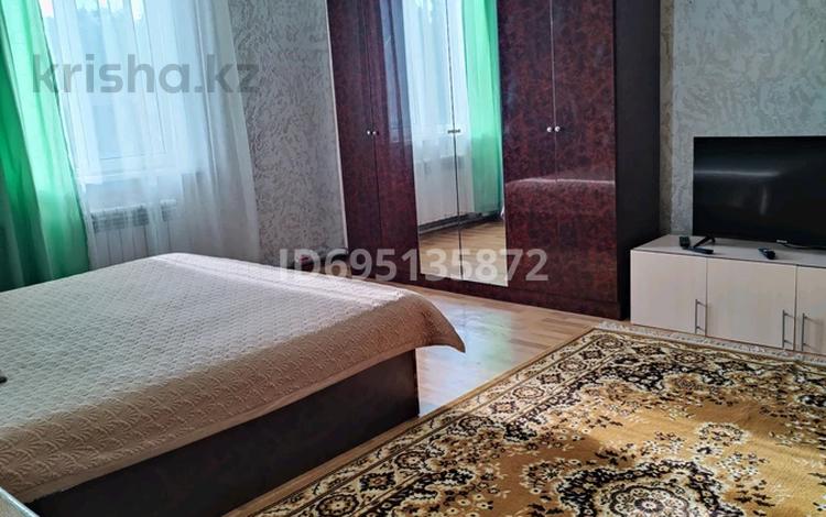 1-комнатная квартира · 48 м² · 1/3 этаж, Тюменская 10 — Рыскулова Жансугурова за 12 000 ₸ в Алматы, Жетысуский р-н — фото 2