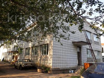 Еркін, кеңселер, дүкендер мен бутиктер, қоймалар, қоғамдық тамақтану орны, сұлулық салондары, монша, қонақ үй және демалыс орындары, медорталықтар мен дәріханалар, білім орталықтары, ойын-сауық · 2163 м², бағасы: 250 млн 〒 в Степногорске