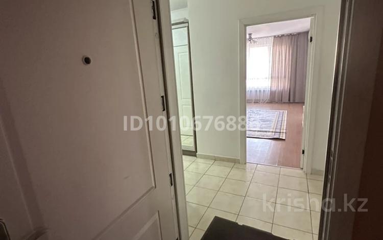 3-бөлмелі пәтер · 90 м² · 9/9 қабат, Ақкент ш/а. 9, бағасы: 350 000 ₸ в Алматы, Алатауский р-н — фото 2