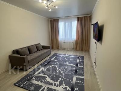 2-бөлмелі пәтер · 58 м² · 10/12 қабат, мкр Дарабоз 59 — По улице Момышулы напротив Алматы Арены, бағасы: 18 000 ₸ в Алатауский р-н