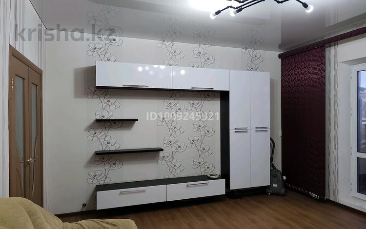 2-комнатная квартира · 64 м² · 2/5 этаж, Мичурина 43 за 18.5 млн ₸ в Темиртау — фото 2