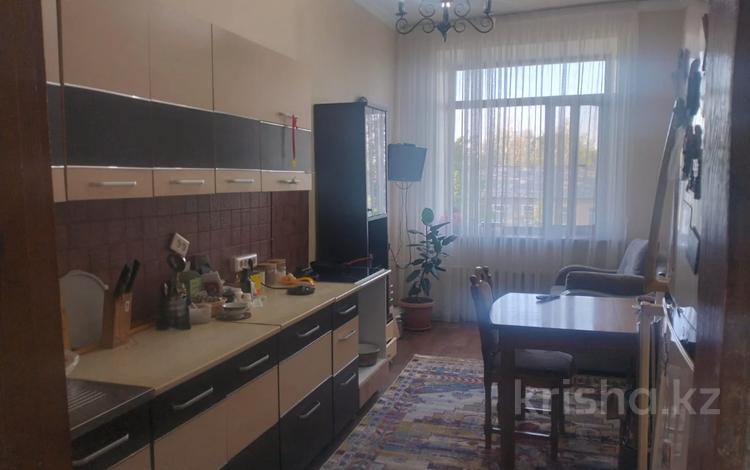 Отдельный дом · 4 комнаты · 131.2 м² · 6 сот., Центральная 4 за 28 млн ₸ в Семее — фото 21