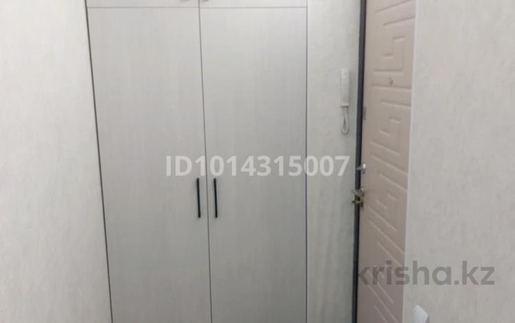 2-комнатная квартира · 45 м² · 4/4 этаж, мкр №6 6 за 280 000 ₸ в Алматы, Ауэзовский р-н — фото 2