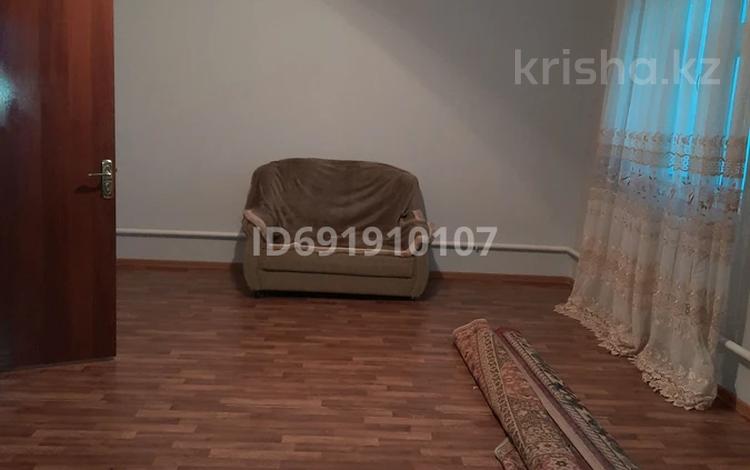 Жеке үй · 2 бөлме · 69 м², мкр Жулдыз-2 18, бағасы: 150 000 〒 в Атырау — фото 2