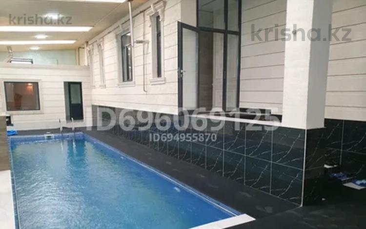 Отдельный дом · 10 комнат · 300 м² · 8 сот., мкр Бозарык , Бозарық ш/а за 85 млн ₸ в Шымкенте, Абайский р-н — фото 6