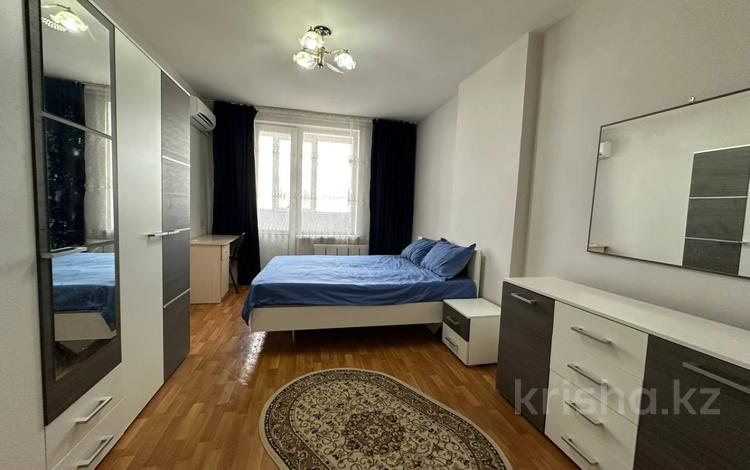 4-комнатная квартира · 165 м² · 9/9 этаж, Кулманова 107 за 50 млн 〒 в Атырау — фото 2