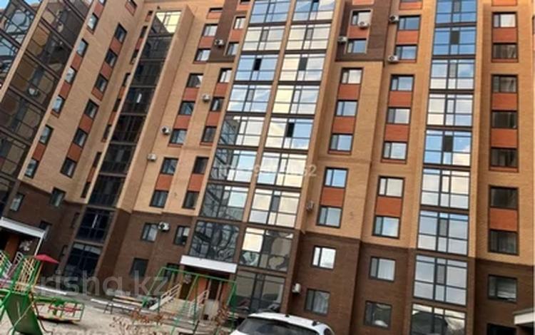 3-бөлмелі пәтер · 80 м² · 1 қабат, Сары арка 14а, бағасы: 350 000 ₸ в Кокшетау — фото 26