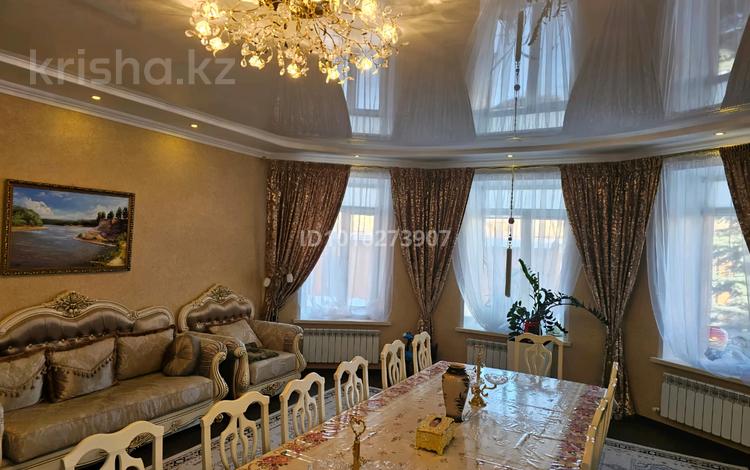 4-бөлмелі пәтер · 215 м² · 1/3 қабат, Сейфуллина 14, бағасы: 120 млн ₸ в Уральске — фото 2