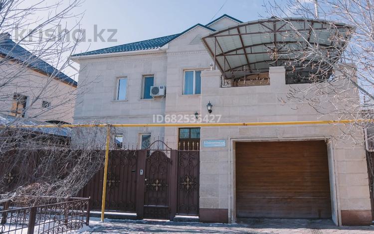 Отдельный дом · 5 комнат · 328 м² · 11 сот., Байсеитовой 15 — Алтынсарина за 150 млн 〒 в  — фото 17