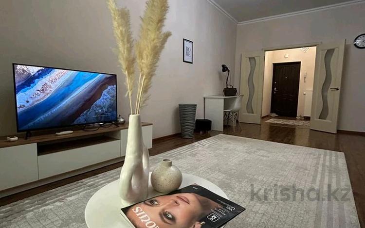 2-бөлмелі пәтер · 78 м² · 4/14 қабат, Айманова, бағасы: 400 000 ₸ в Алматы, Бостандыкский р-н — фото 2