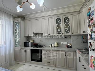 2-бөлмелі пәтер · 72 м² · 2/4 қабат, Нұрсая ш/а. 13, бағасы: 31 млн ₸ в Атырау, мкр Нурсая