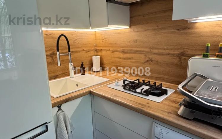 1-комнатная квартира · 34 м² · 2/4 этаж, мкр №8 за 26 млн ₸ в Алматы, Ауэзовский р-н — фото 14