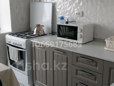 2-комнатная квартира · 55 м² · 2/5 этаж, 15-й мкр 37 — У моря за 15 000 ₸ в Актау