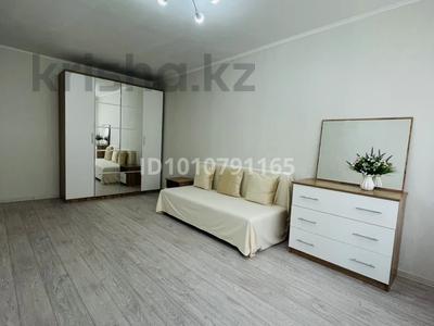 1-бөлмелі пәтер · 33 м² · 2/4 қабат, мкр №8 31 — Шаляпина-Утеген Батыра, Шаляпина-Правда, бағасы: ~ 26 млн ₸ в Алматы, Ауэзовский р-н