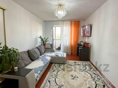 Продажа квартир в Жетысу обл.: 2-комнатная квартира · 43.5 м² · 4/4 этаж, Жетысу за 12 млн 〒 2-комнатная квартира · 43.5 м² · 4/4 этаж, Жетысу за 12 млн 〒 в Талдыкоргане, мкр Жетысу