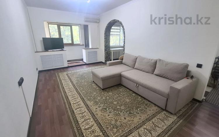 3-комнатная квартира · 58 м² · 2/4 этаж, мкр №5 — Абая Улукбека за 290 000 ₸ в Алматы, Ауэзовский р-н — фото 3