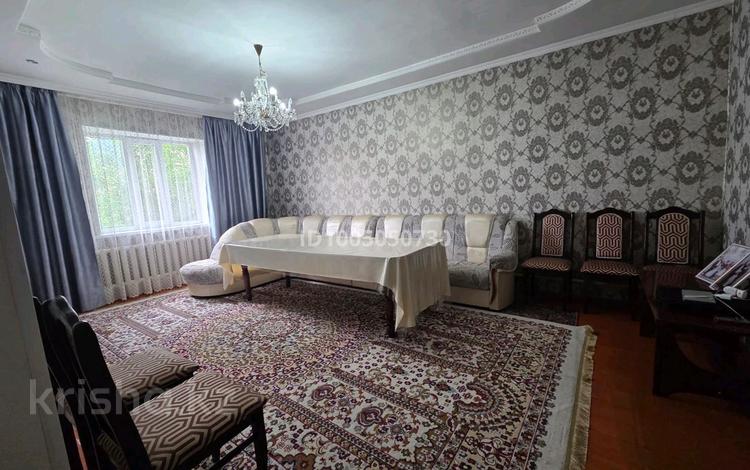 Отдельный дом · 4 комнаты · 130 м² · 7 сот., Муки Шынтаева 10 за 40 млн ₸ в Жаркенте — фото 11