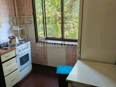 2-комнатная квартира · 45 м² · 3/5 этаж, мкр Аксай-2 — Толеби Б. Момышулы за 240 000 ₸ в Алматы, Ауэзовский р-н