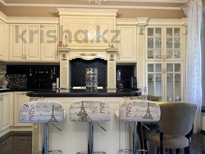 Жеке үй · 6 бөлме · 370 м² · 7 жүзд., Луганского — Сатпаева, бағасы: 350 млн ₸ в Алматы, Медеуский р-н