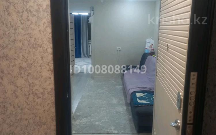 3-комнатная квартира · 61.7 м² · 3/5 этаж, Акжол 30б — Жаханша Досмухаметулы за 16 млн 〒 в Астане, р-н Байконур — фото 2