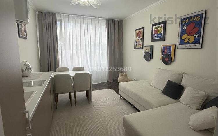 2-комнатная квартира · 40.5 м² · 10/20 этаж, ул. Толе Би 30 за 290 000 ₸ в Астане, Нура р-н — фото 2