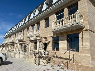 Отдельный дом · 8 комнат · 315 м² · 320 сот., мкр "Шыгыс 1" — Таунхаус мектеп жанында за 65 млн 〒 в Актау, мкр "Шыгыс 1"