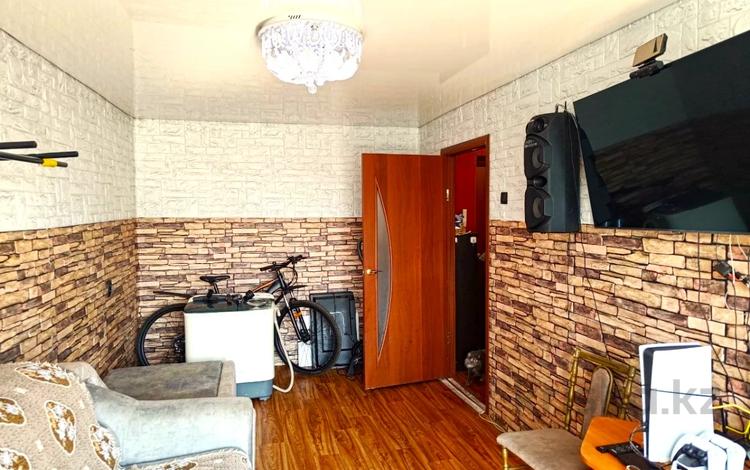 1-бөлмелі пәтер · 31 м² · 5/5 қабат, 22-шағынаудан 22, бағасы: 8.5 млн ₸ в Караганде, Алихана Бокейханова р-н — фото 2