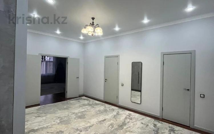 3-комнатная квартира · 124 м² · 9/10 этаж, 18А мкр 2 за 61 млн ₸ в Актау — фото 2