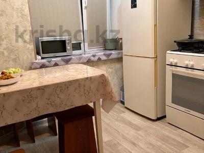 3-комнатная квартира · 58 м² · 2/5 этаж, 35 квартал за 19.5 млн 〒 в Семее