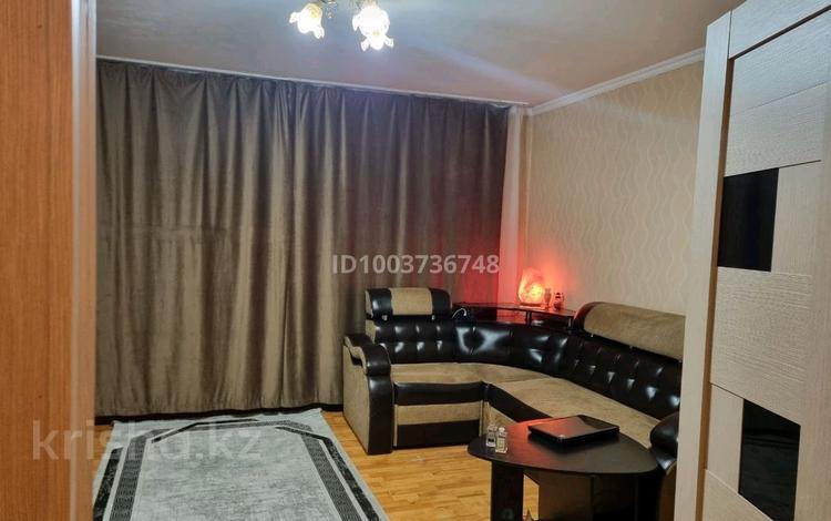 2-бөлмелі пәтер · 48 м² · 1/10 қабат, Майкудук, Майкудук, мкр Голубые пруды 6 — Супермаркет Сырдарья, бағасы: 16.3 млн ₸ в Караганде, Алихана Бокейханова р-н — фото 2