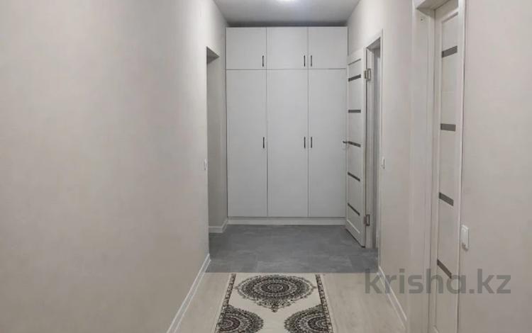 3-бөлмелі пәтер · 70 м² · 5/10 қабат, Тянь-Шанская 7 — Макатаева, бағасы: 63 млн ₸ в Алматы, Медеуский р-н — фото 2
