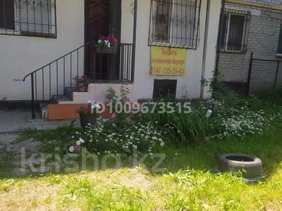 3-бөлмелі пәтер · 60 м² · 1/4 қабат, Карасай батыра 50, бағасы: 23 млн ₸ в Талгаре