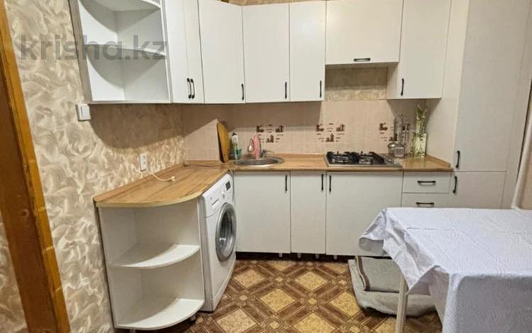 1-комнатная квартира · 39 м² · 1/7 этаж, мкр 12 63 за 14.1 млн 〒 в Актобе — фото 3