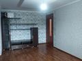 2-бөлмелі пәтер · 46 м² · 3/5 қабат, 12-шағынаудан, бағасы: 9 млн ₸ в Караганде, Алихана Бокейханова р-н — фото 2