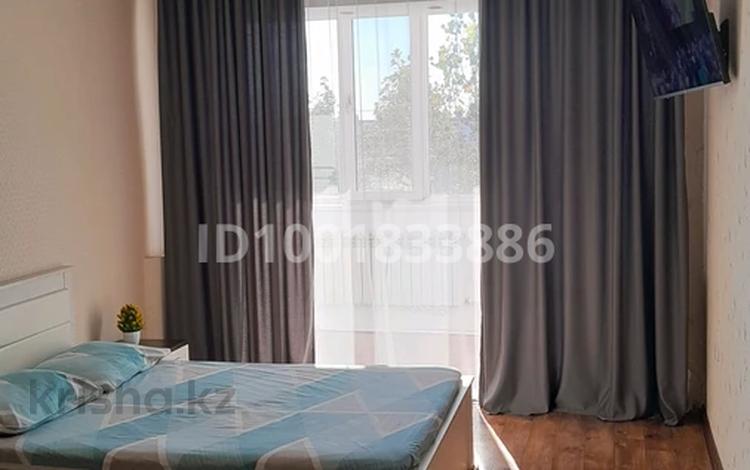 1-бөлмелі пәтер · 42 м² · 5/5 қабат, мкр Строитель 16/2 — С.Датова/ Абулхаирхана/Циолковского/Шолохова, бағасы: 10 000 ₸ в Уральске — фото 11