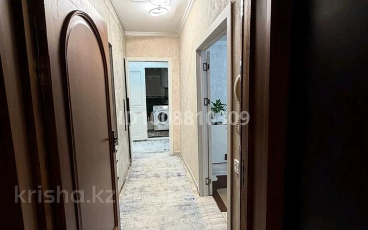 3-комнатная квартира · 64.5 м² · 1/9 этаж, мкр Юго-Восток, Гапеева — Школа дарын за 24 млн ₸ в Караганде, Казыбек би р-н — фото 2