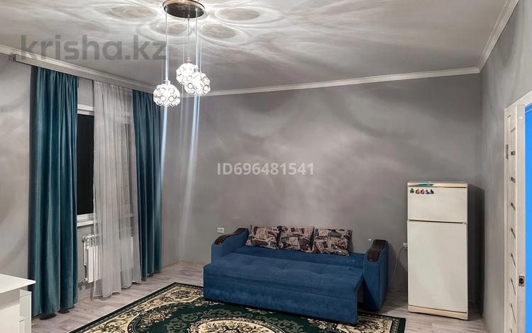 2-бөлмелі пәтер · 68 м² · 3/3 қабат, 32 43, бағасы: 200 000 ₸ в Жана куате — фото 6