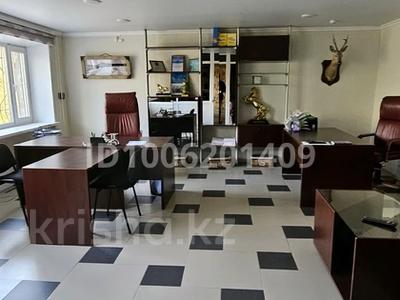 Свободное назначение, офисы · 160 м² за 250 000 〒 в Житикаре