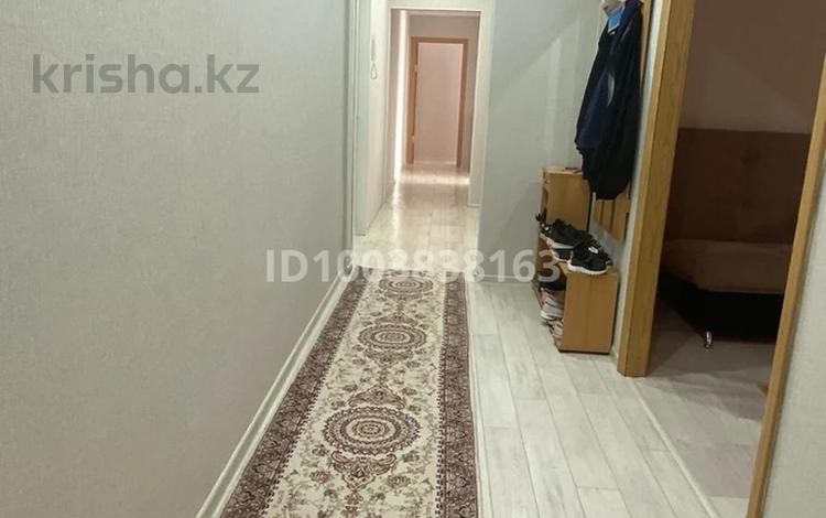 4-бөлмелі пәтер · 100 м² · 2/5 қабат, проспект Республики 39/4 — Рядом с гимназией им. Аубакирова, бағасы: 27.8 млн ₸ в Темиртау — фото 9